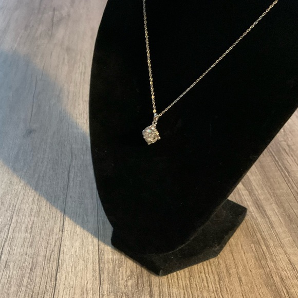 Beautiful Halo Moissanite Pendant - Picture 3 of 6